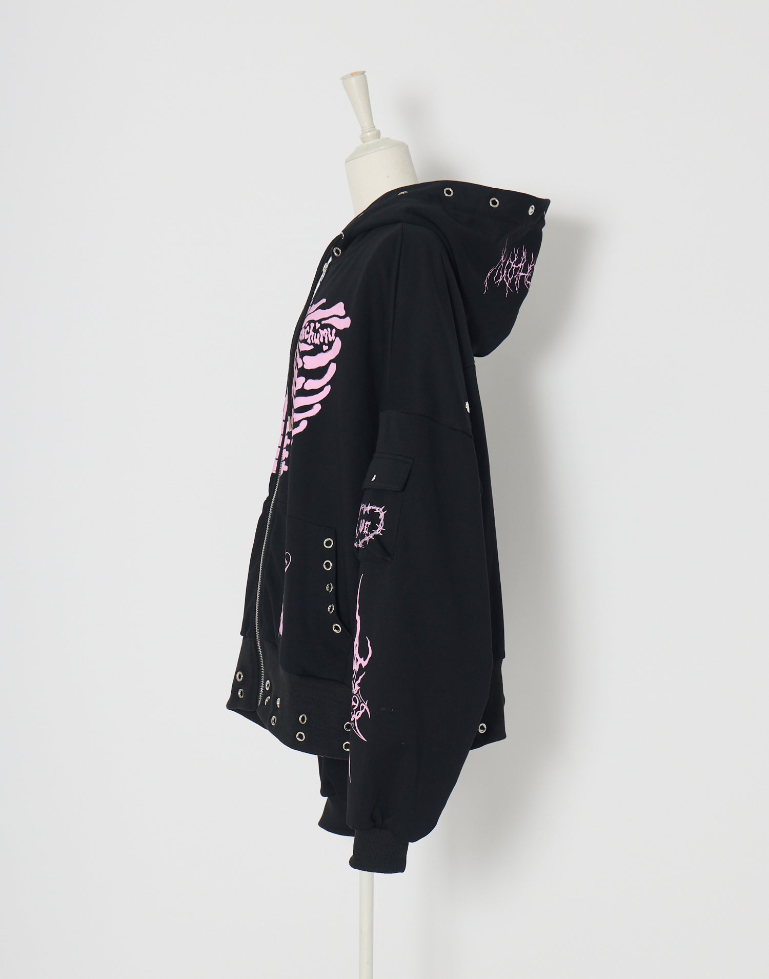 Full of illustration zip hoodie – AVENCHUMU （アバンチュウム）