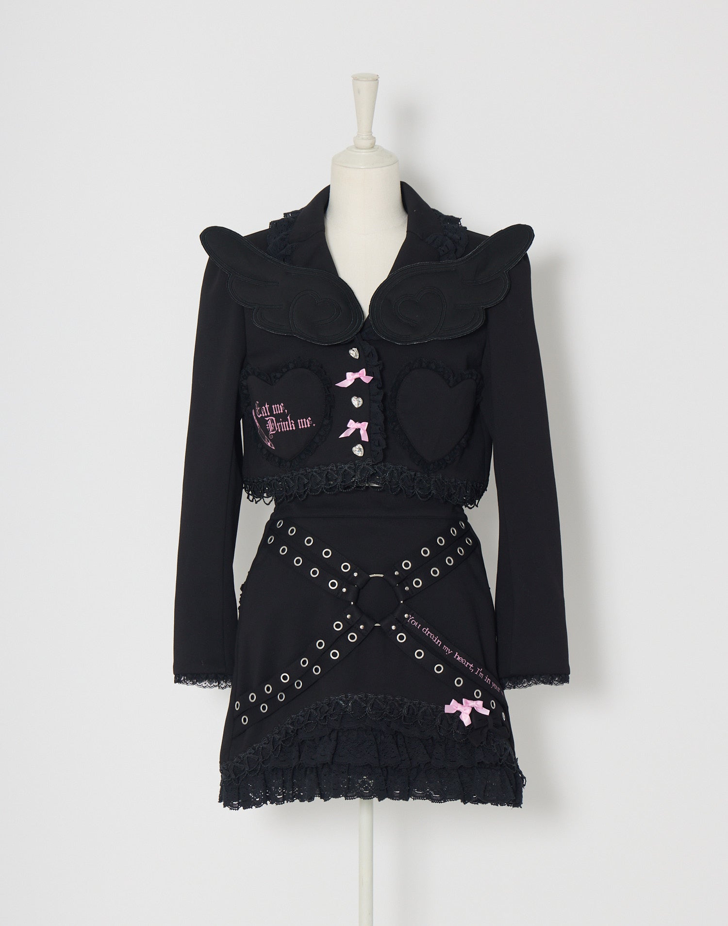 Heart & wing short jacket – AVENCHUMU （アバンチュウム）