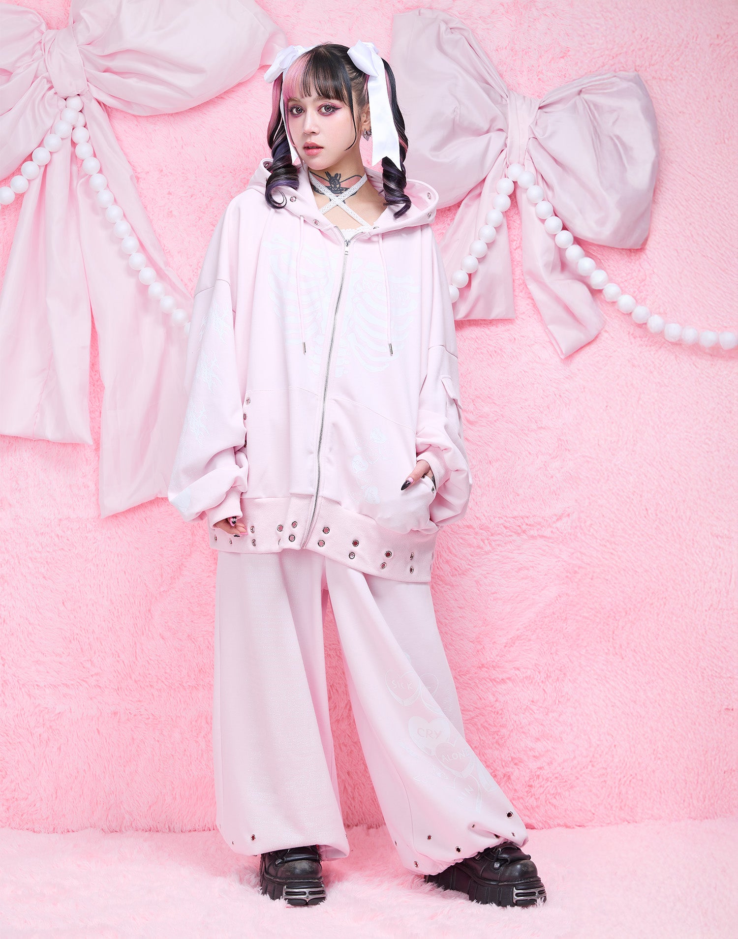Full of illustration sweat pants – AVENCHUMU （アバンチュウム）