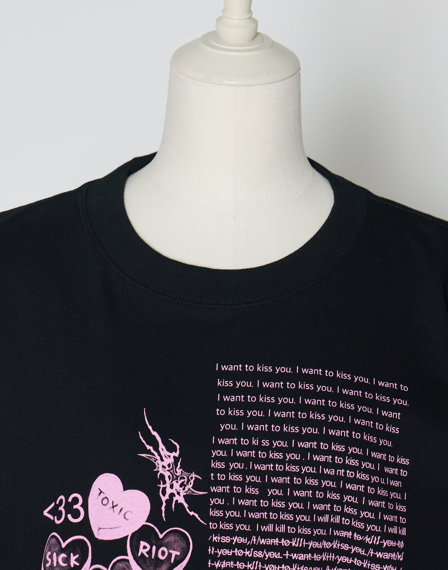 Full of illustration T-shirt – AVENCHUMU （アバンチュウム）