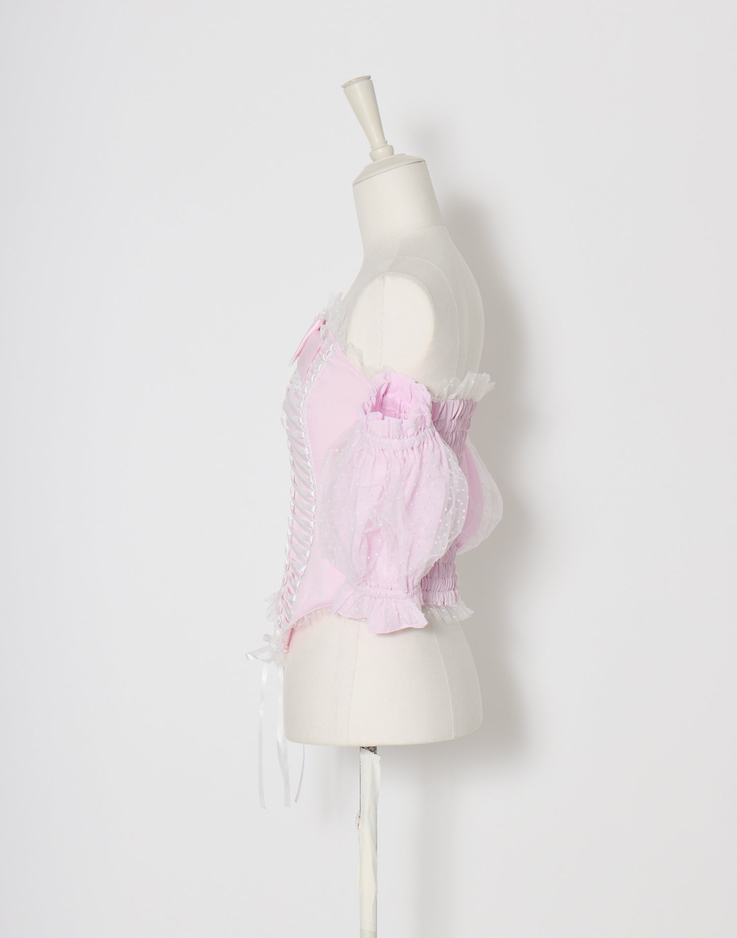 Race up off shoulder tulle puff tops – AVENCHUMU （アバンチュウム）