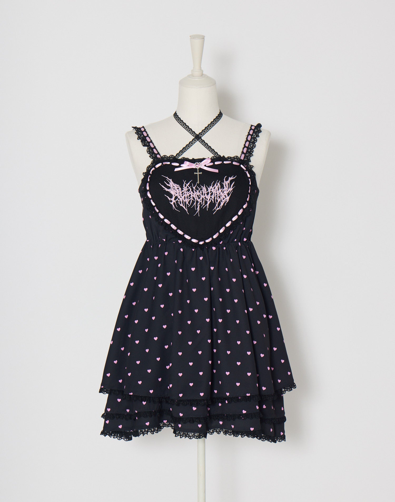 Heart tiered babydoll one piece – AVENCHUMU （アバンチュウム）