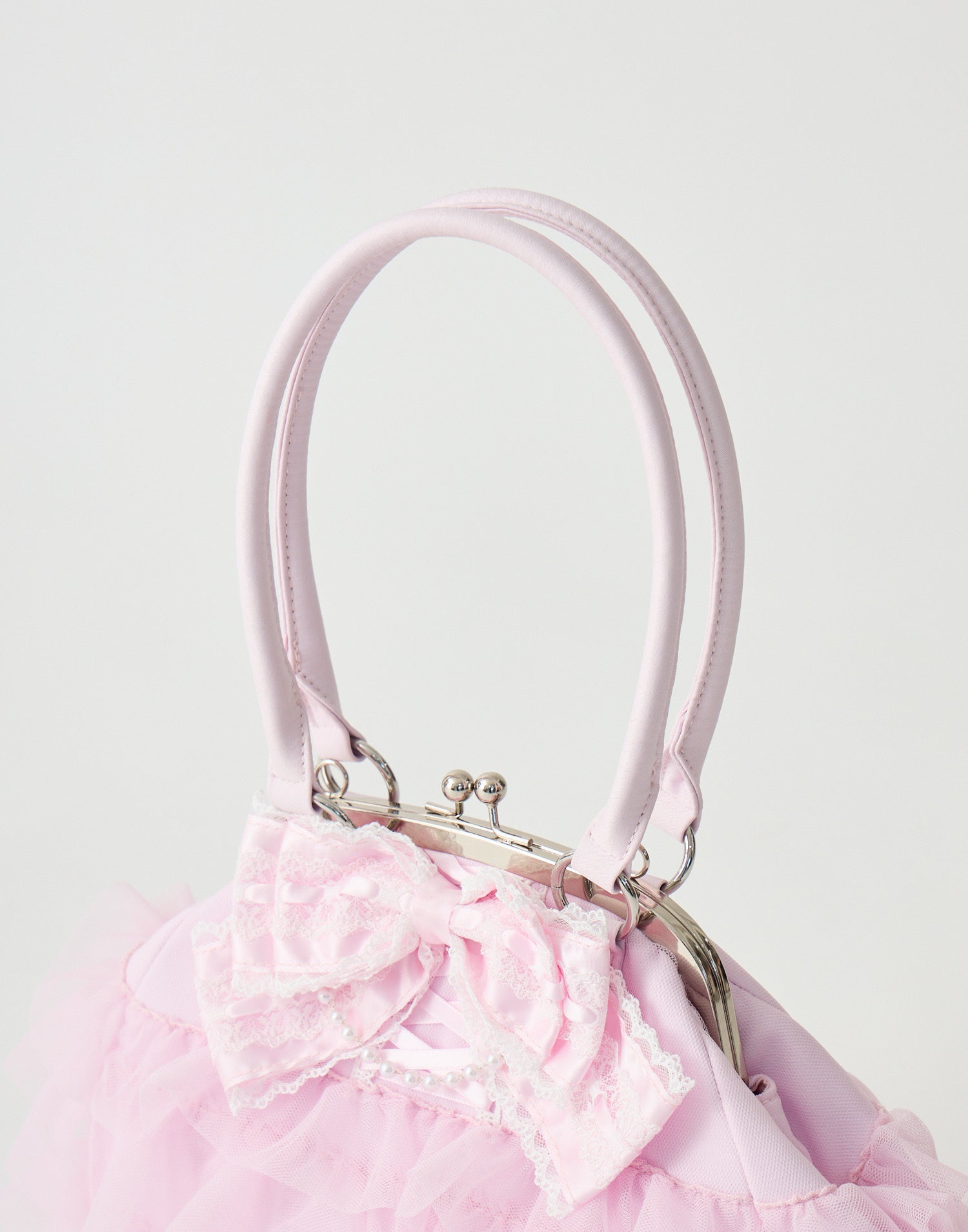 Ribbon & tulle frill kiss-lock bag – AVENCHUMU （アバンチュウム）