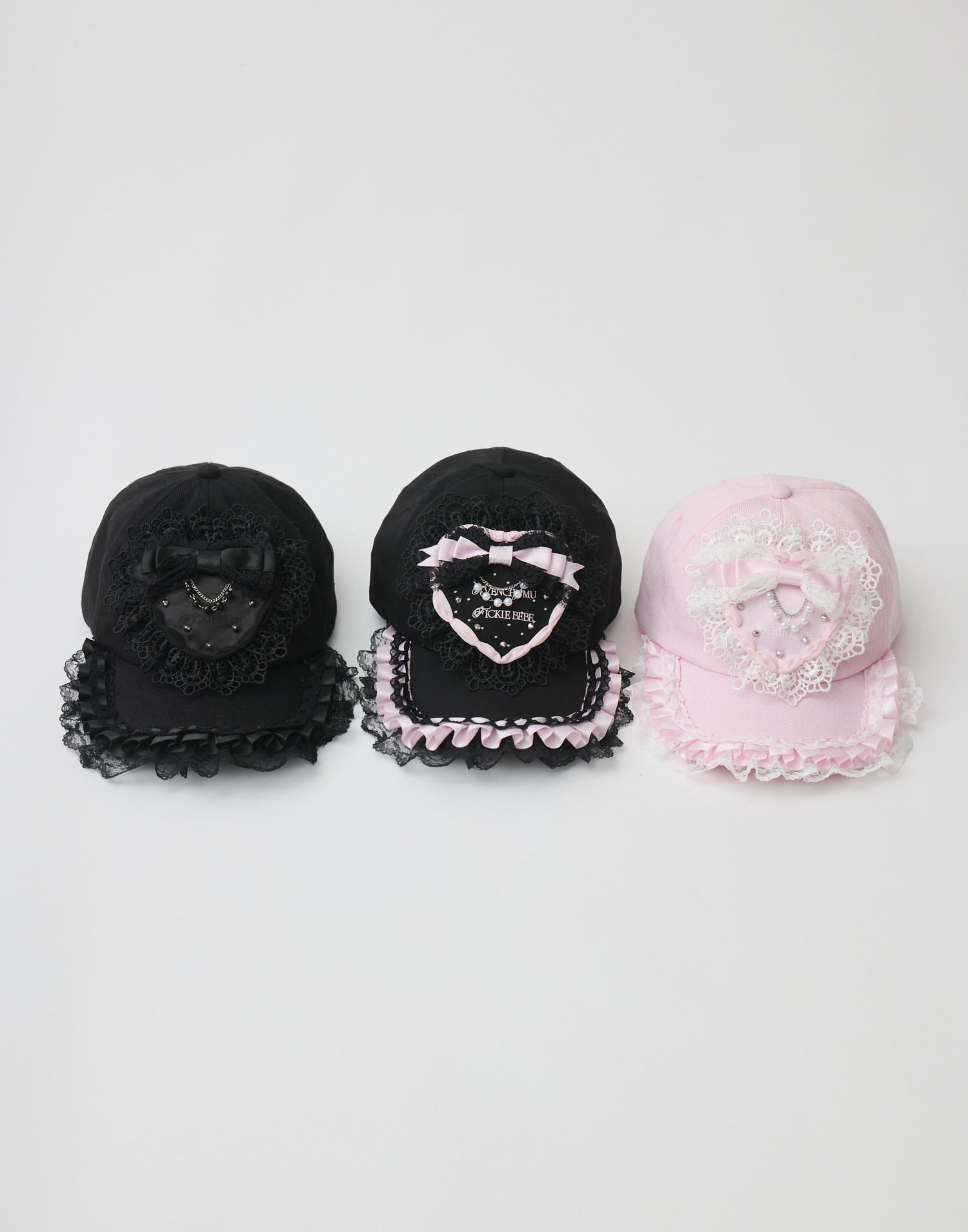 新品AVENCHUMU&Fickle Bebe Heart's cake cap AVENCHUMU&Fickle Bebe Heart's cake cap – AVENCHUMU （アバンチュウム）