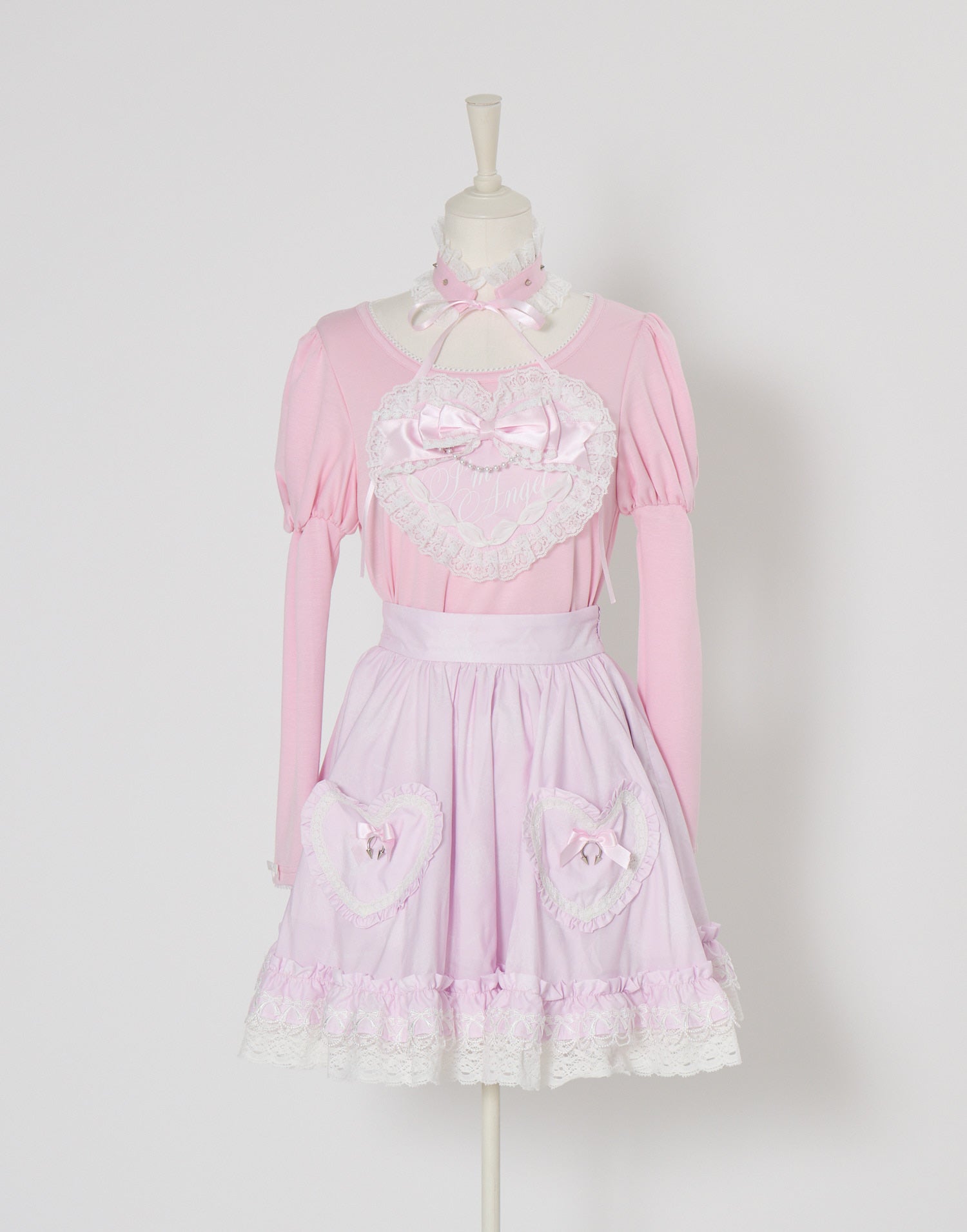 Love heart's cake angel choker t-shirt – AVENCHUMU