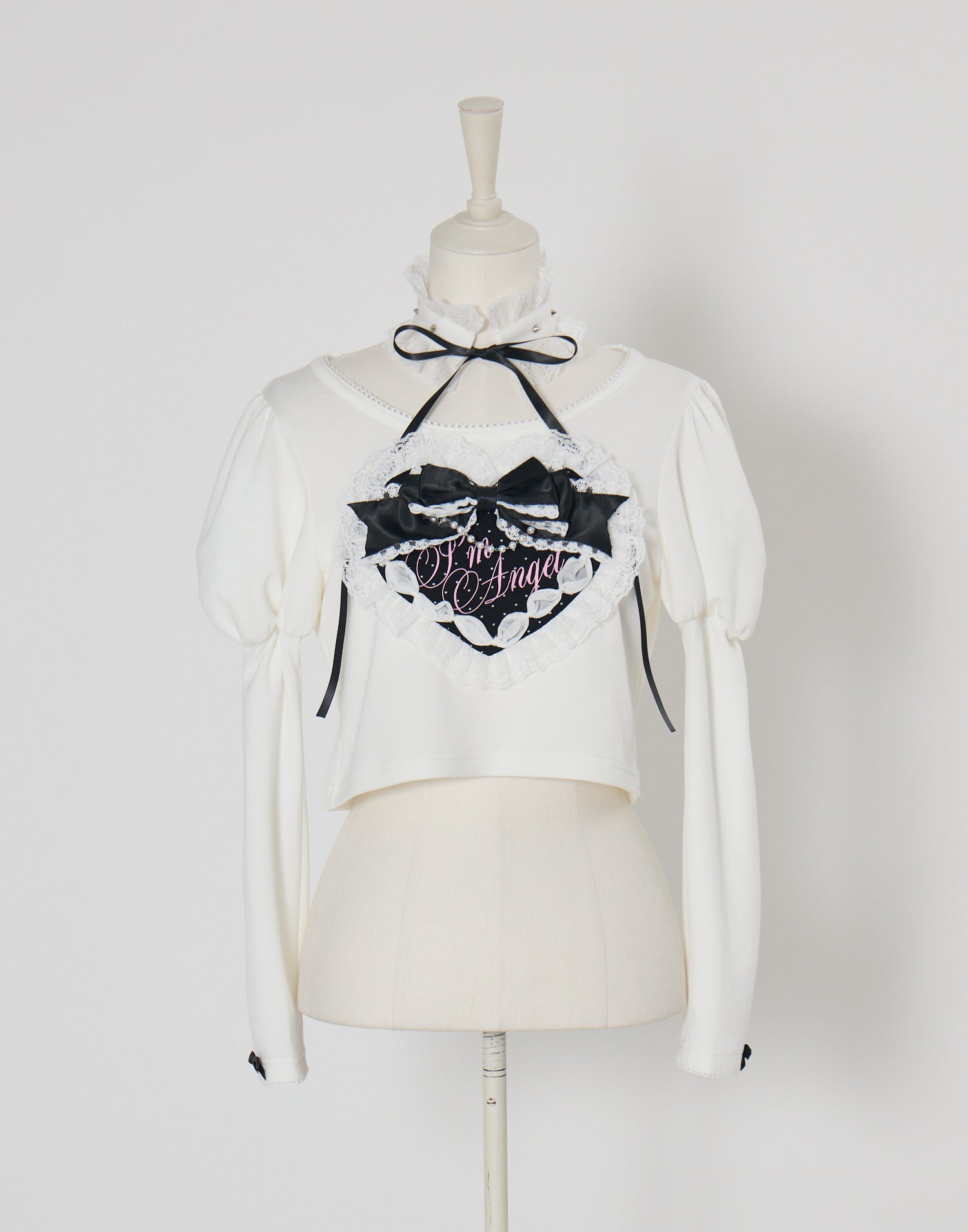 Love heart's cake angel choker t-shirt – AVENCHUMU