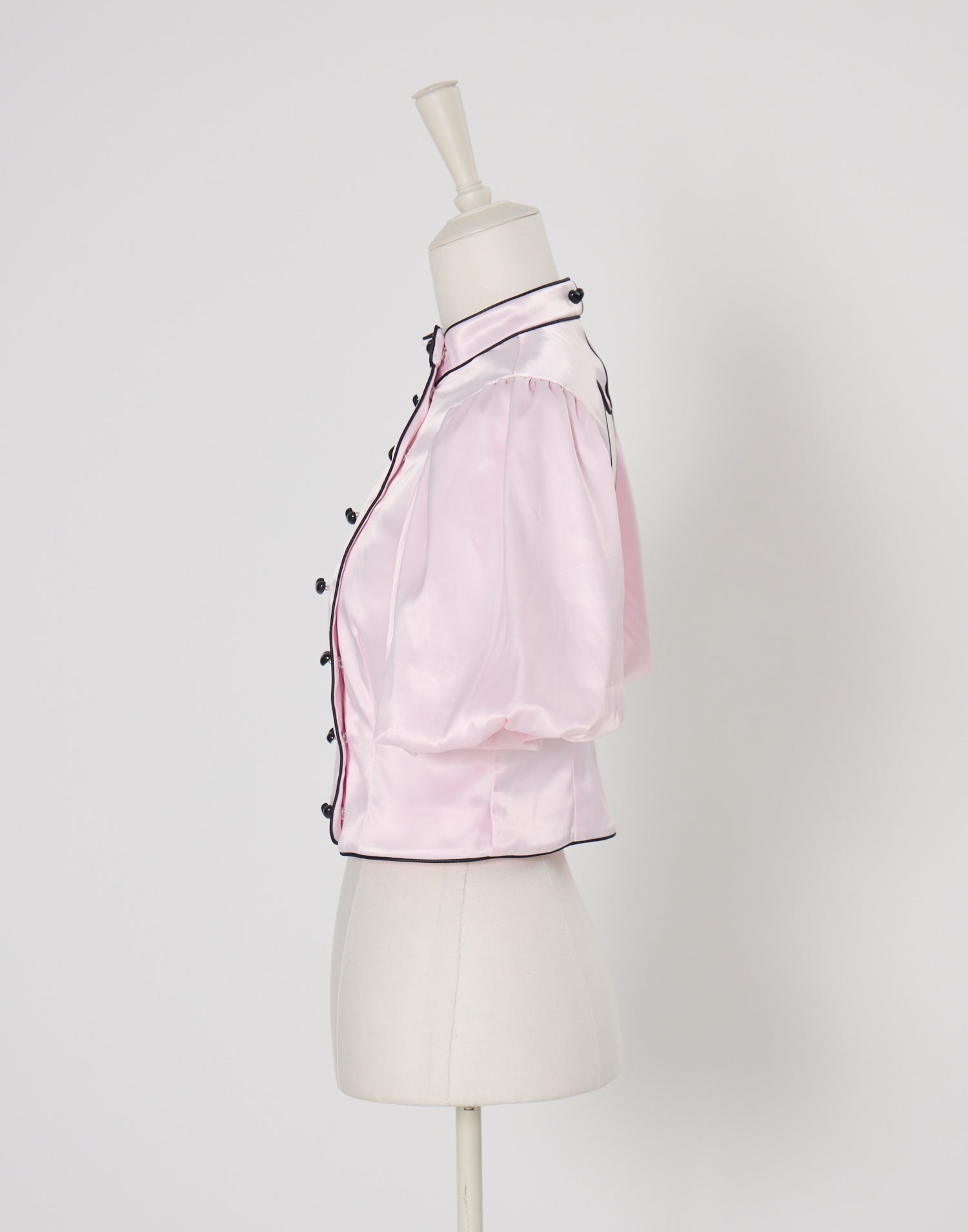 Like a nurse heart blouse – AVENCHUMU （アバンチュウム）