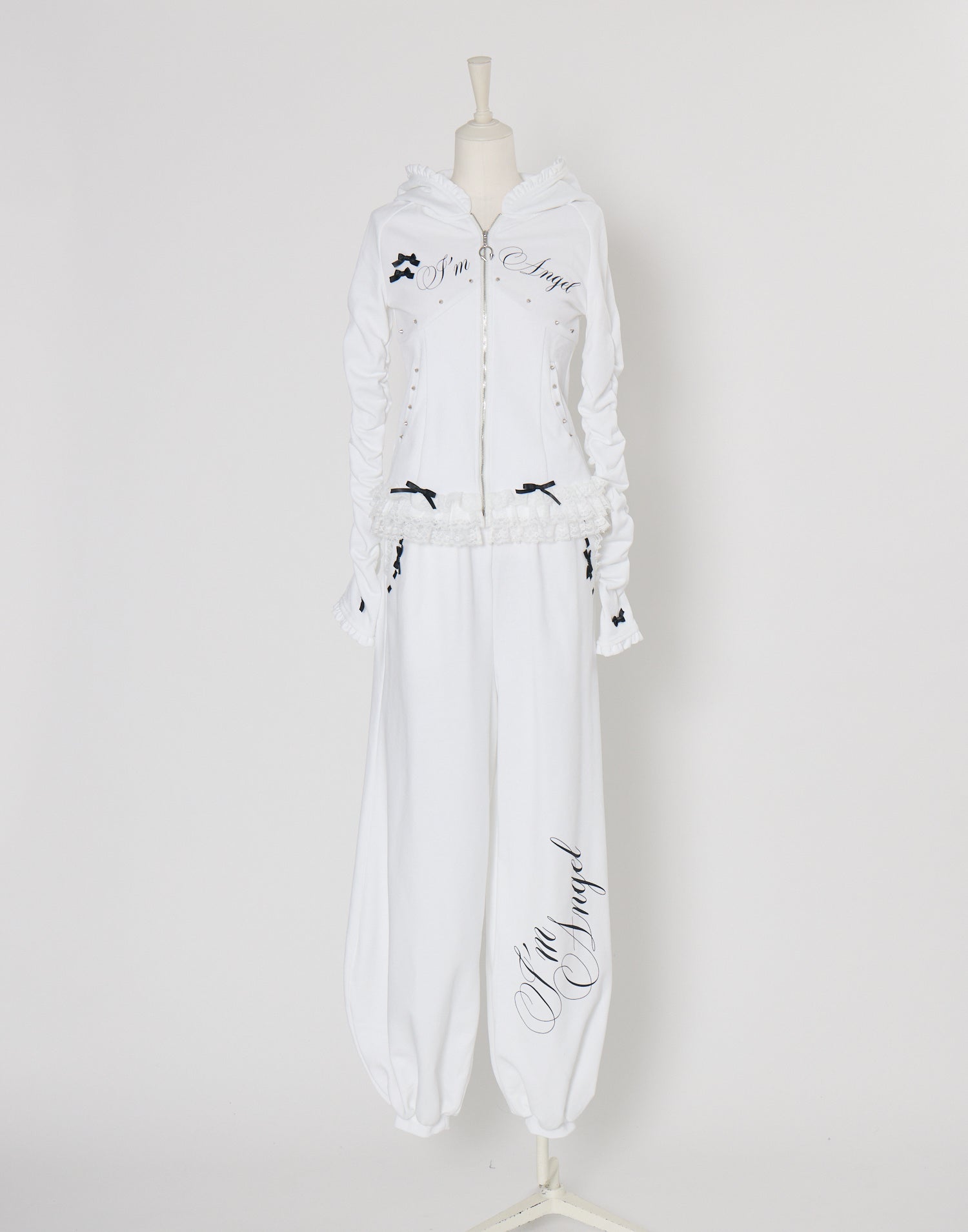 I'm Angel frill zip foodie – AVENCHUMU （アバンチュウム）