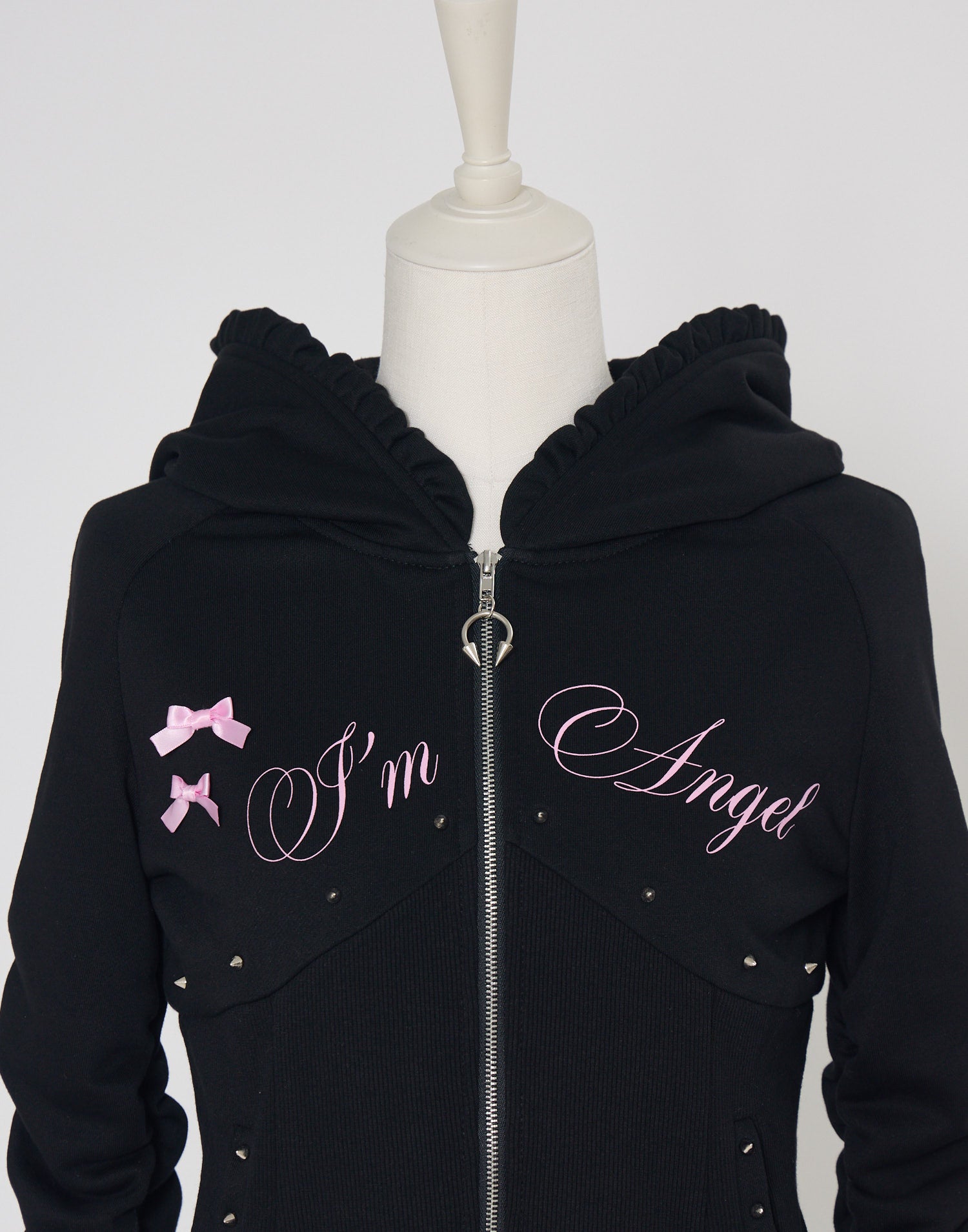 トップス I'm Angel frill zip foodie avenchumu I'm Angel frill zip foodie – AVENCHUMU （アバンチュウム）