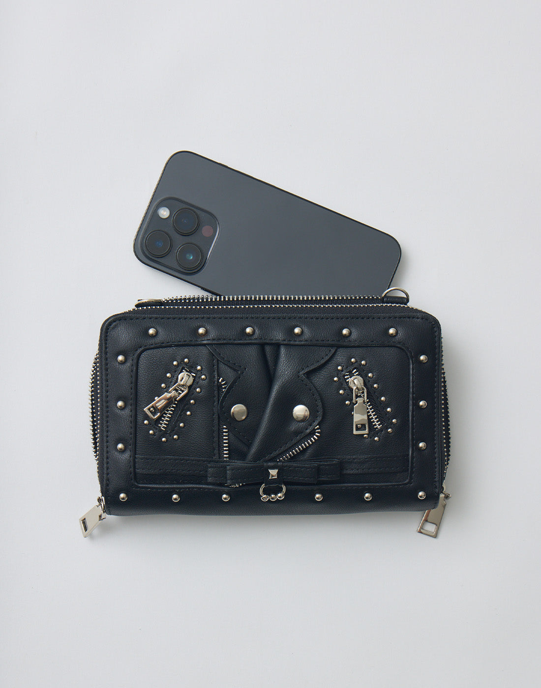 avenchumu ライダース ジャケット アバンチュウム Biker jacket-like wallet bag – AVENCHUMU （アバンチュウム）