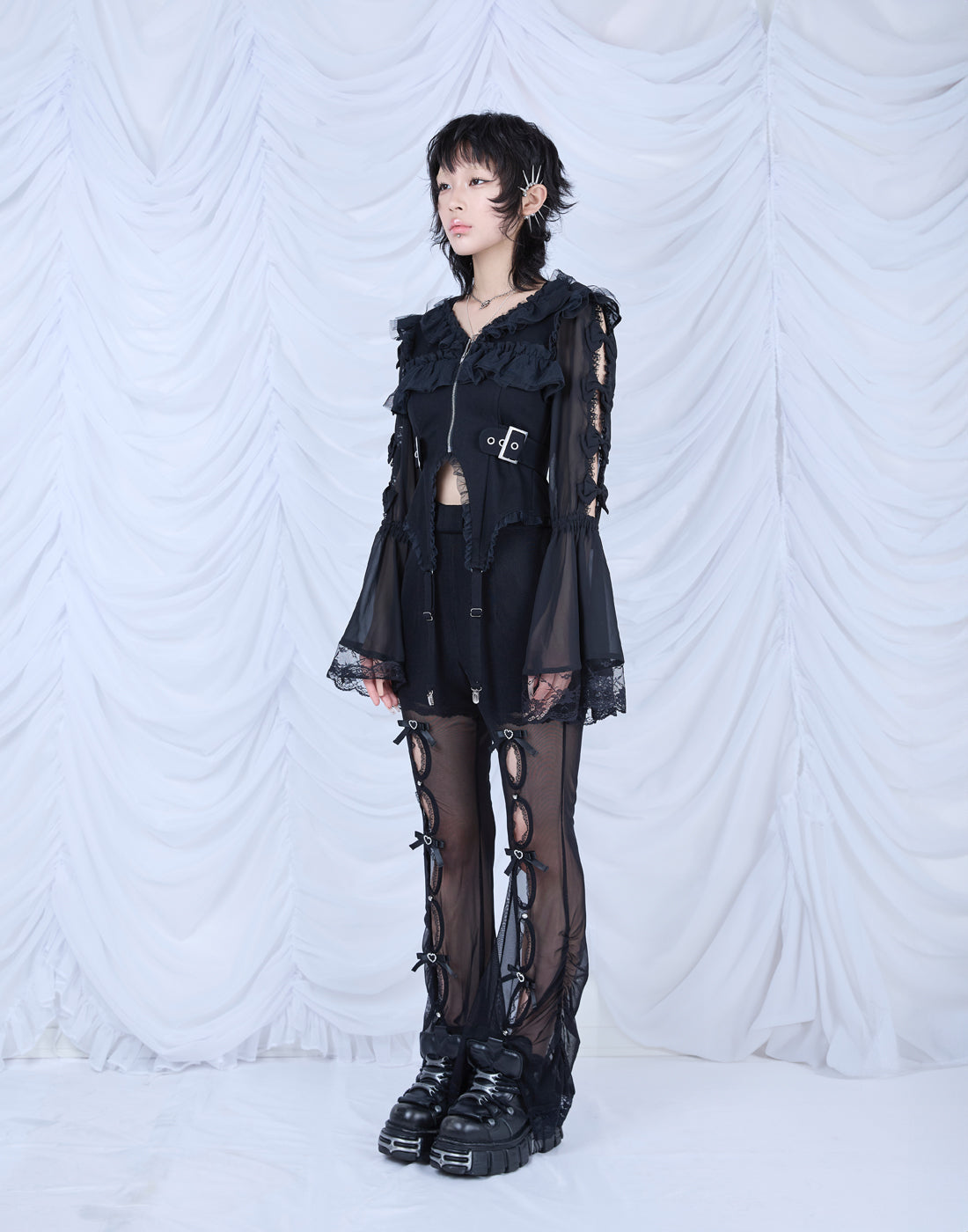 トップス Flared sleeve ribbon and frill zip tops Flared sleeve ribbon and frill zip tops – AVENCHUMU
