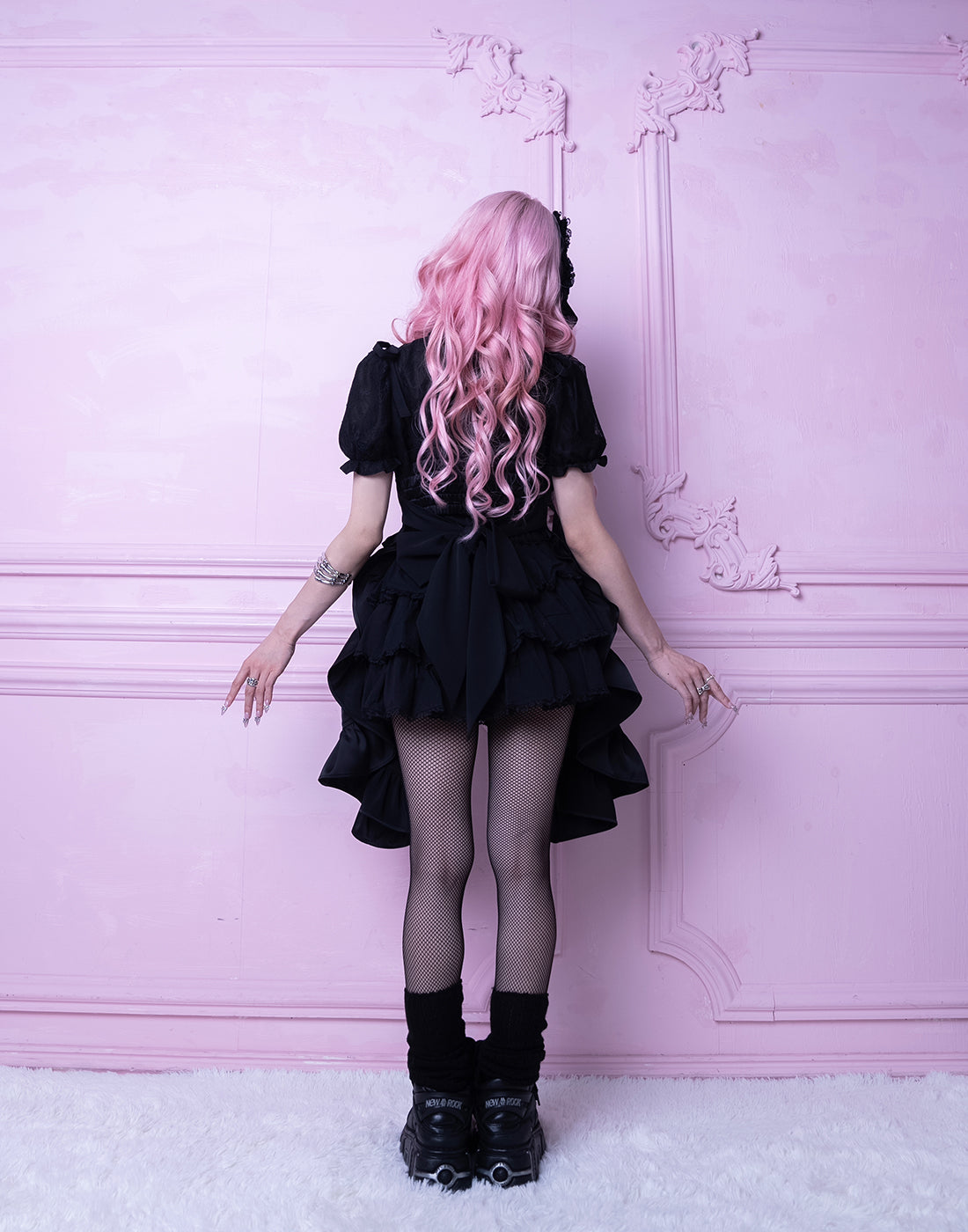 トップス AVENCHUMU Zip heart & chain ruffle gilet Zip heart ＆ chain ruffle gilet – AVENCHUMU （アバンチュウム）