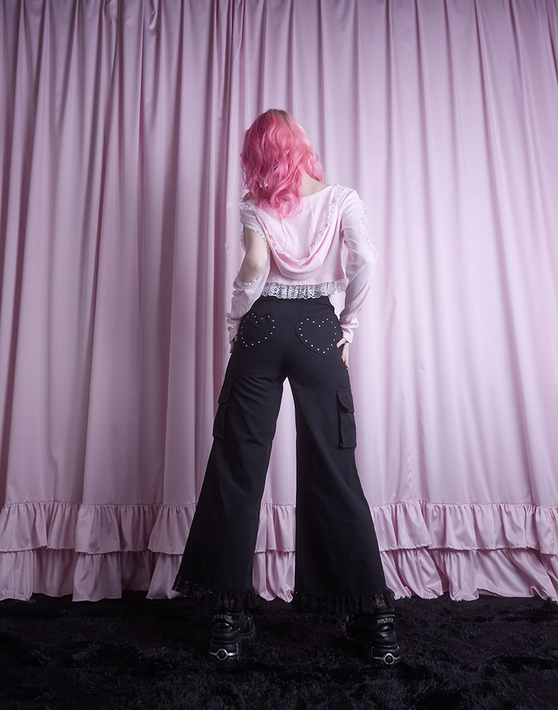 Heart studs pocket lace up pants – AVENCHUMU （アバンチュウム）