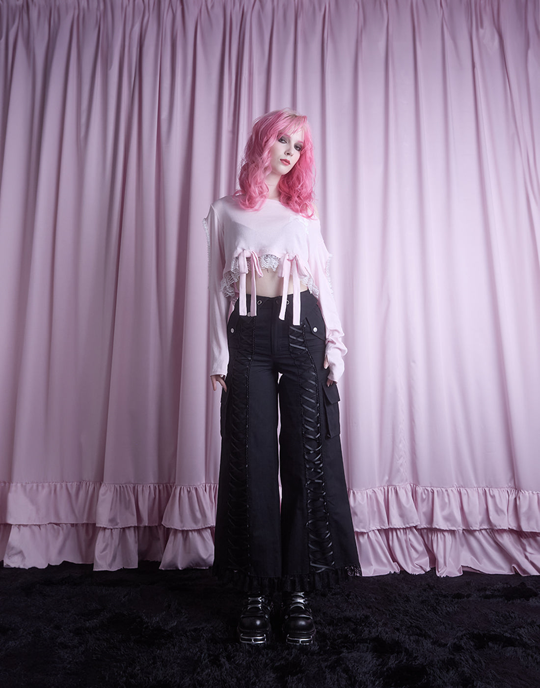 アバンチュウム Heart studs pocket lace up pants Heart studs pocket lace up pants – AVENCHUMU （アバンチュウム）