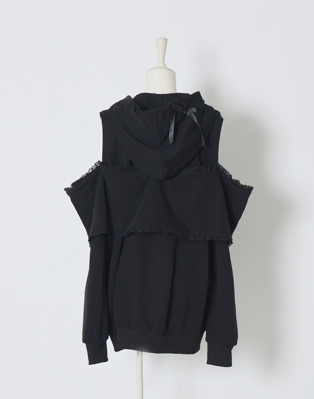 トップス Ribbon shoulder zip hoodie oversize Ribbon shoulder zip hoodie oversize – AVENCHUMU