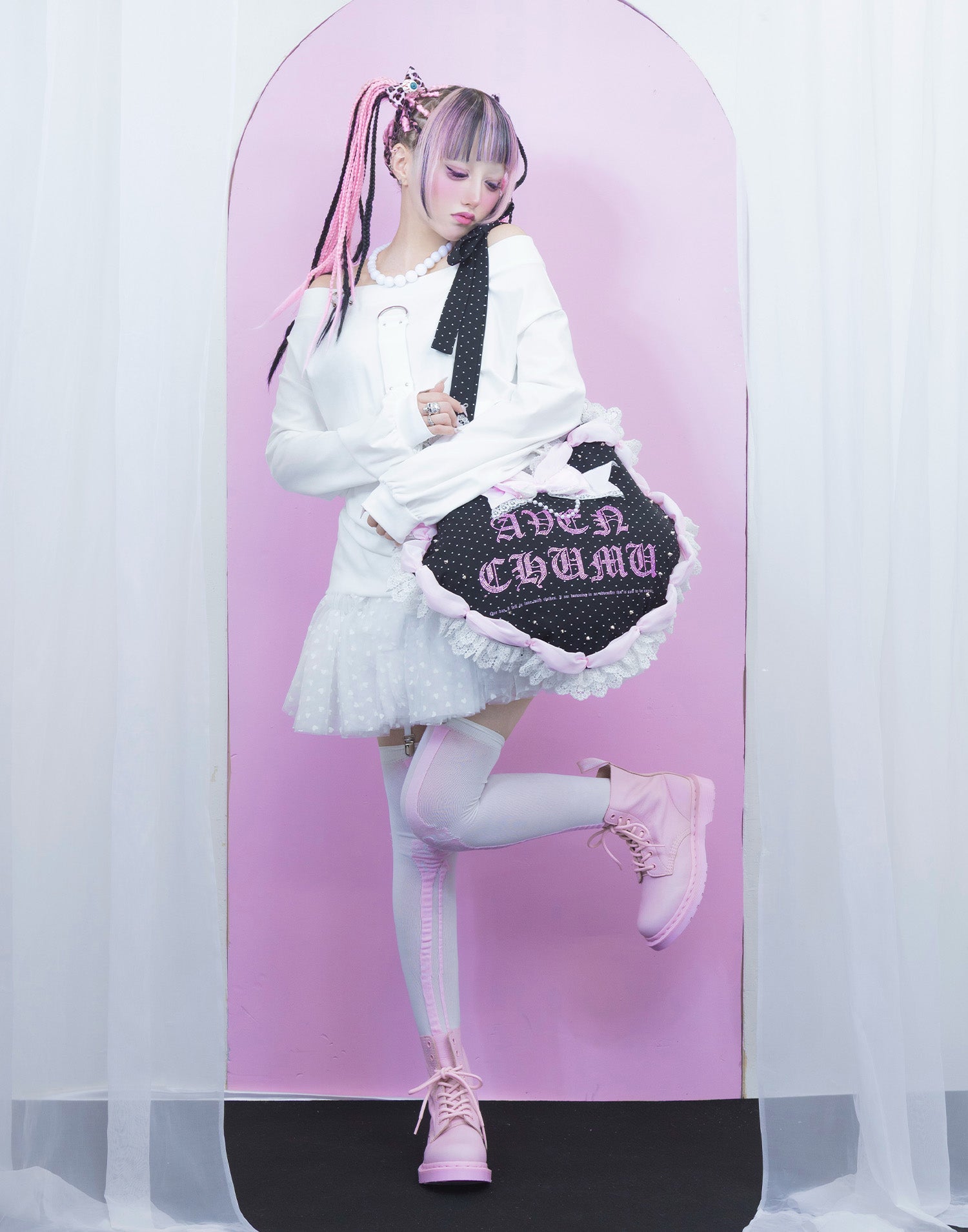 Front cross long sleeve T-shirt – AVENCHUMU （アバンチュウム）