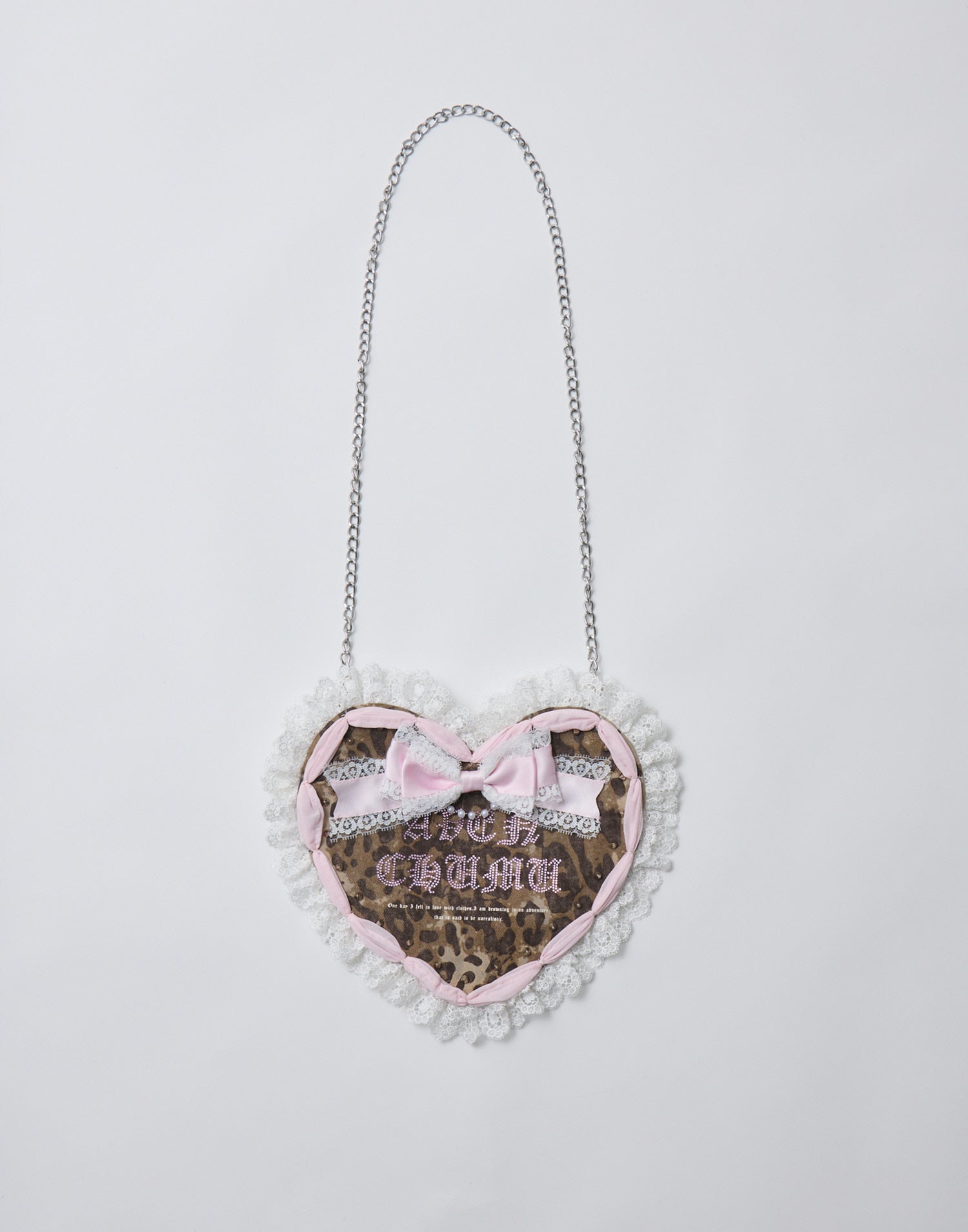Love heart's cake pochette – AVENCHUMU （アバンチュウム）