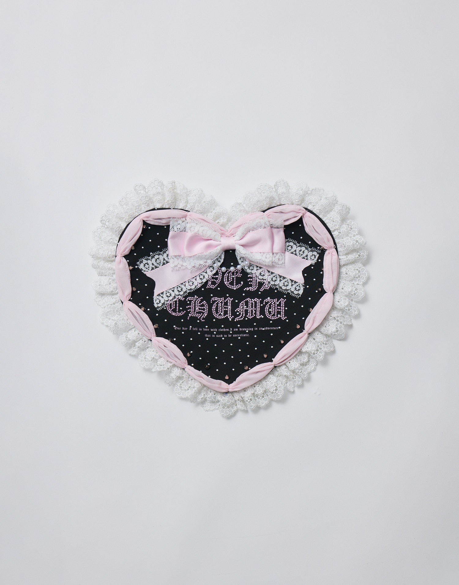 Love heart's cake pochette – AVENCHUMU （アバンチュウム）