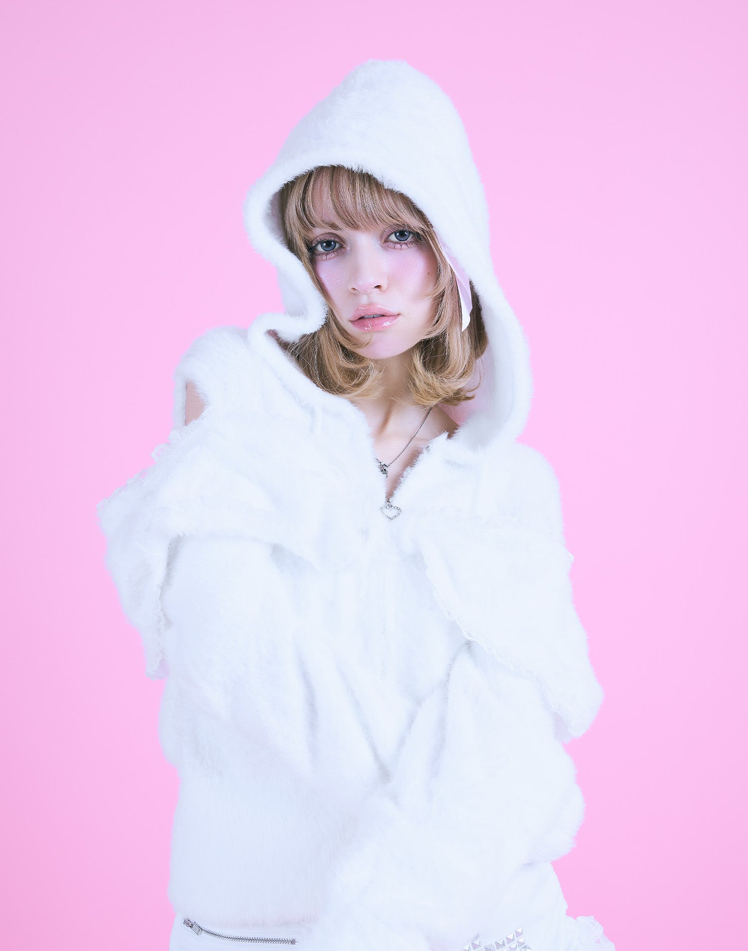 Ribbon shoulder zip shaggy knit hoodie – AVENCHUMU （アバンチュウム）