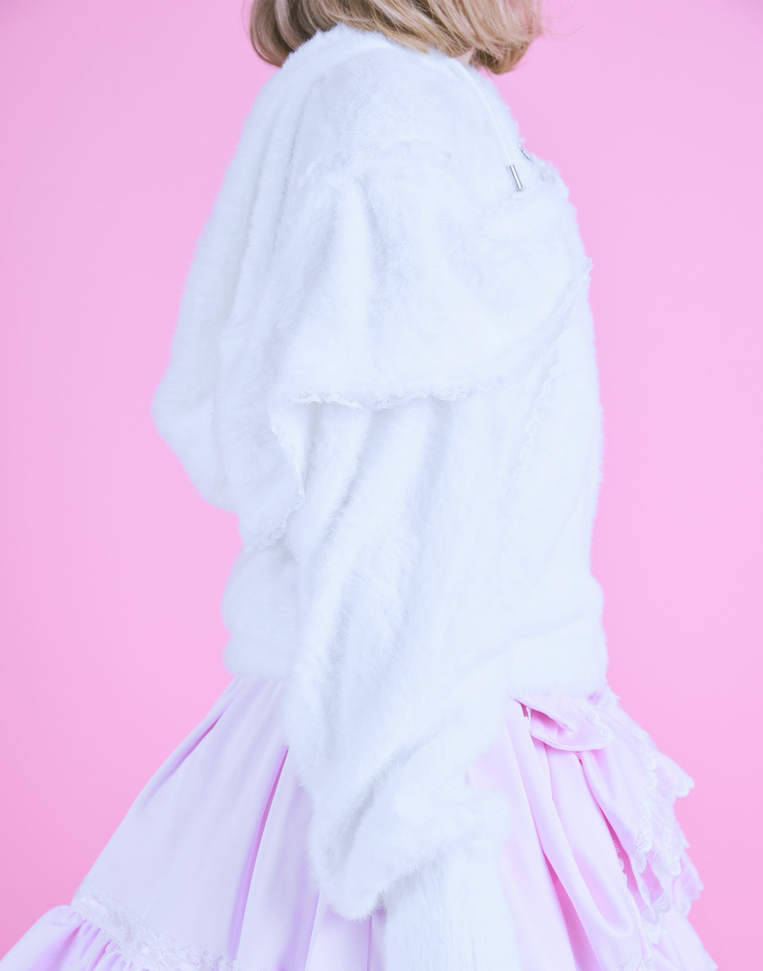 Ribbon shoulder zip shaggy knit hoodie – AVENCHUMU （アバンチュウム）