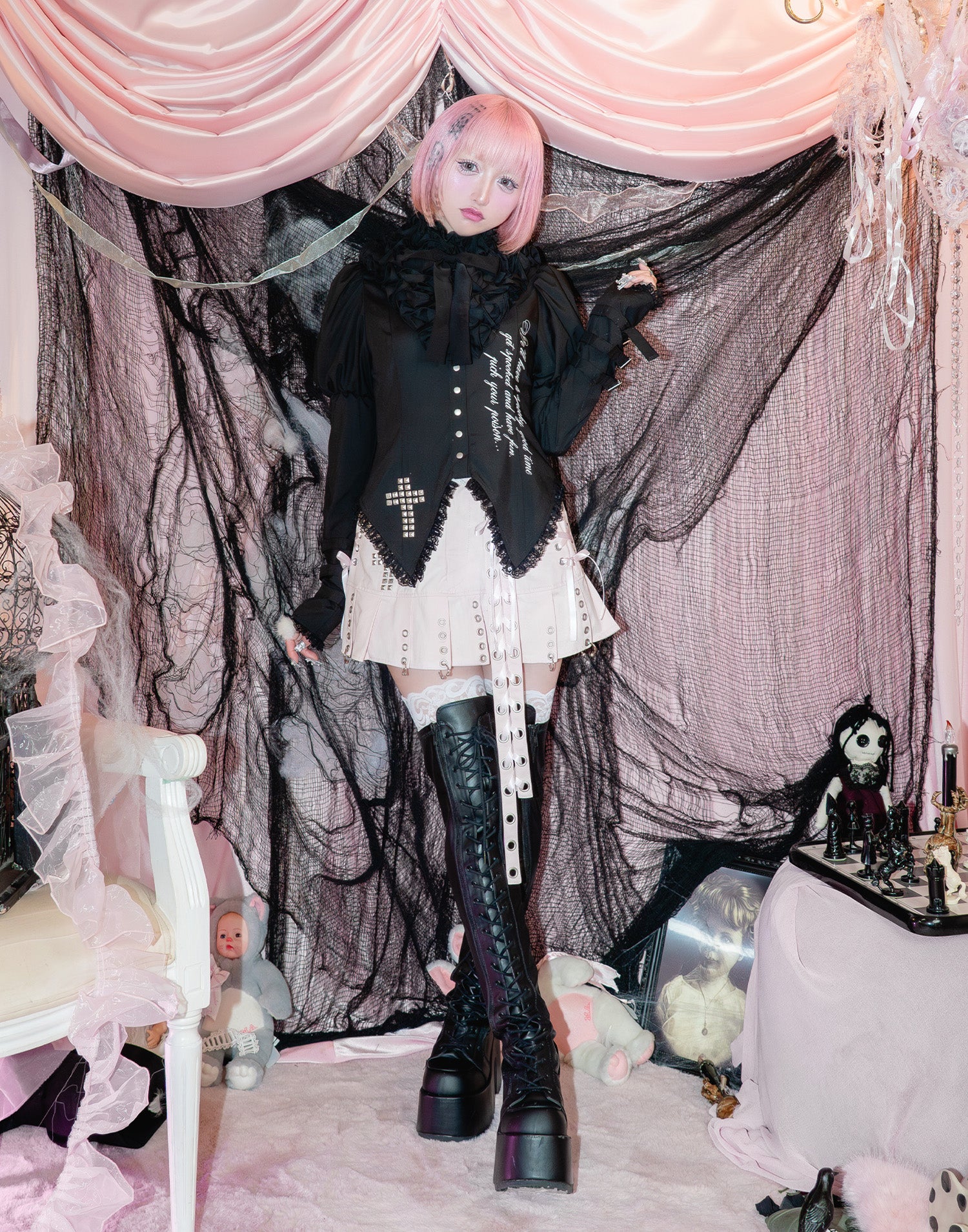 トップス Avenchumu little angel frill blouse little angel frill blouse – AVENCHUMU （アバンチュウム）