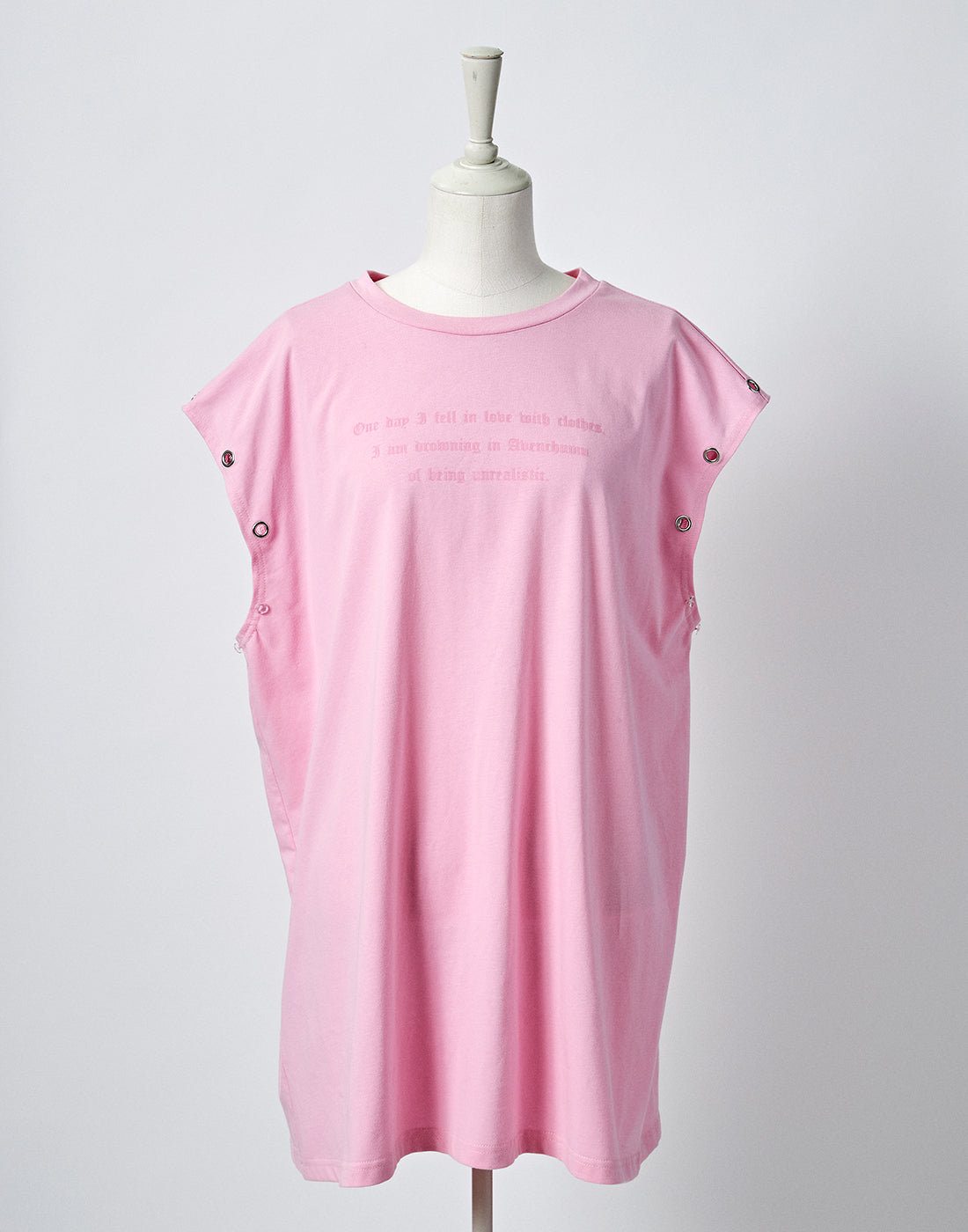 My favorite ribbon T-shirt – AVENCHUMU （アバンチュウム）