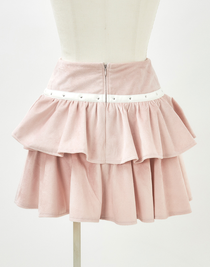 Leather line tiered skirt – AVENCHUMU (アバンチュウム) Leather line tiered skirt – AVENCHUMU (アバンチュウム)