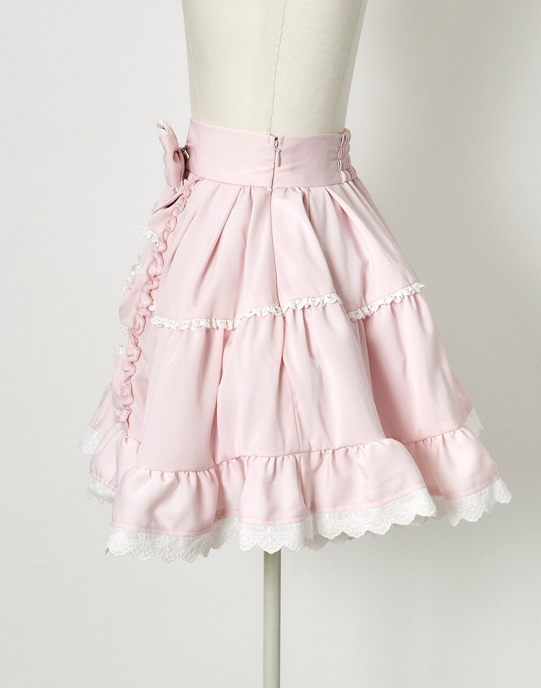 Front ribbon dolly skirt – AVENCHUMU （アバンチュウム）