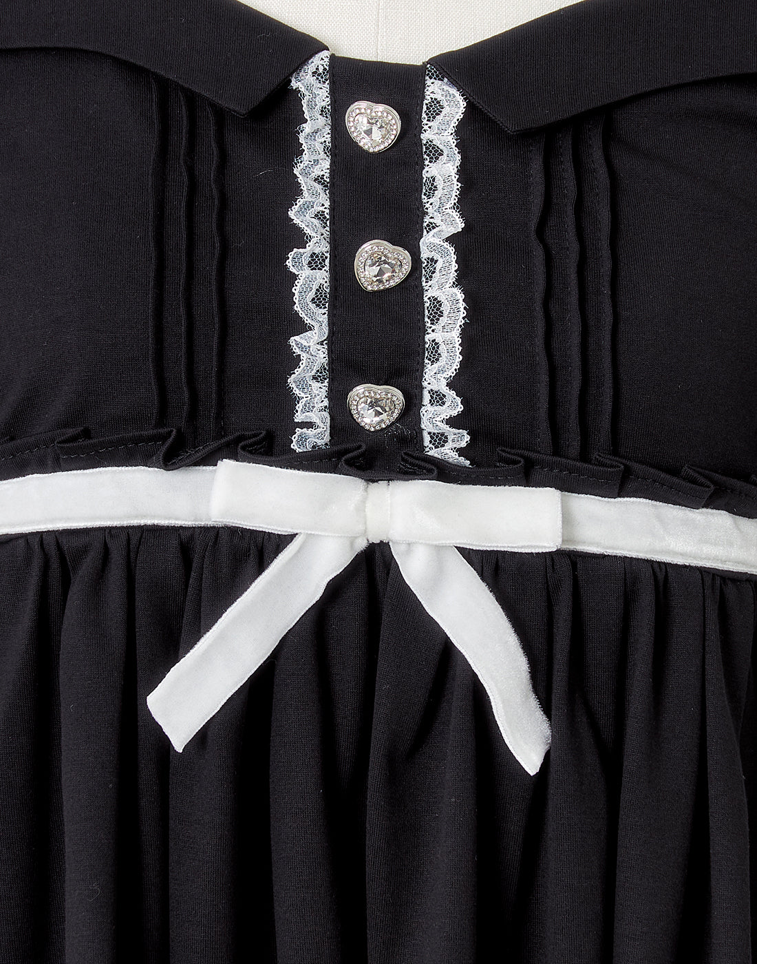 Neck ribbon & heart bijou baby doll