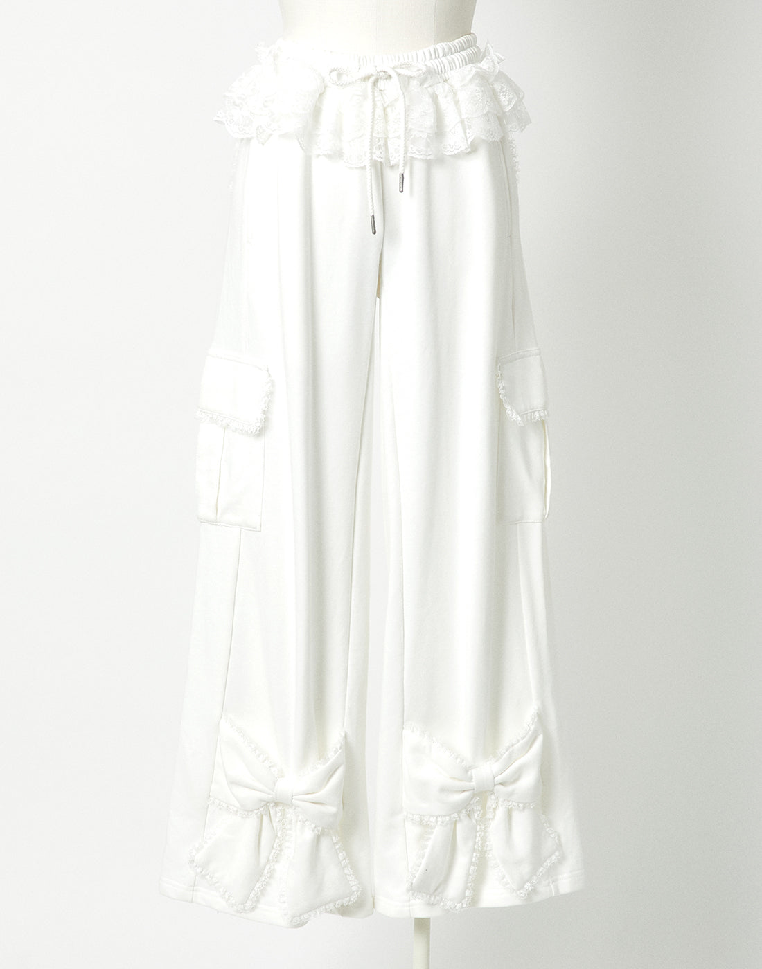 Tutu lace sweat ribbon pants – AVENCHUMU （アバンチュウム）
