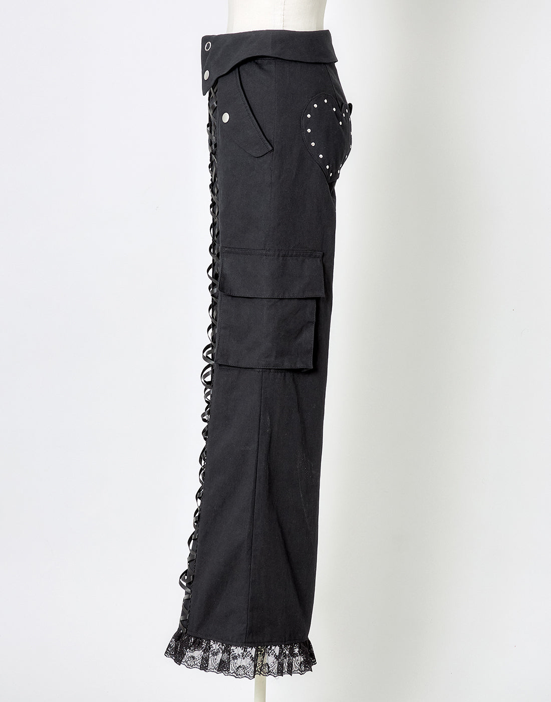 アバンチュウム Heart studs pocket lace up pants Heart studs pocket lace up pants – AVENCHUMU （アバンチュウム）
