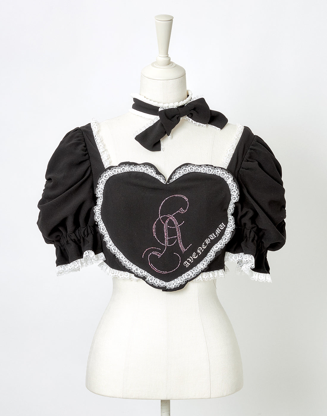 Front heart rhinestone logo blouse – AVENCHUMU