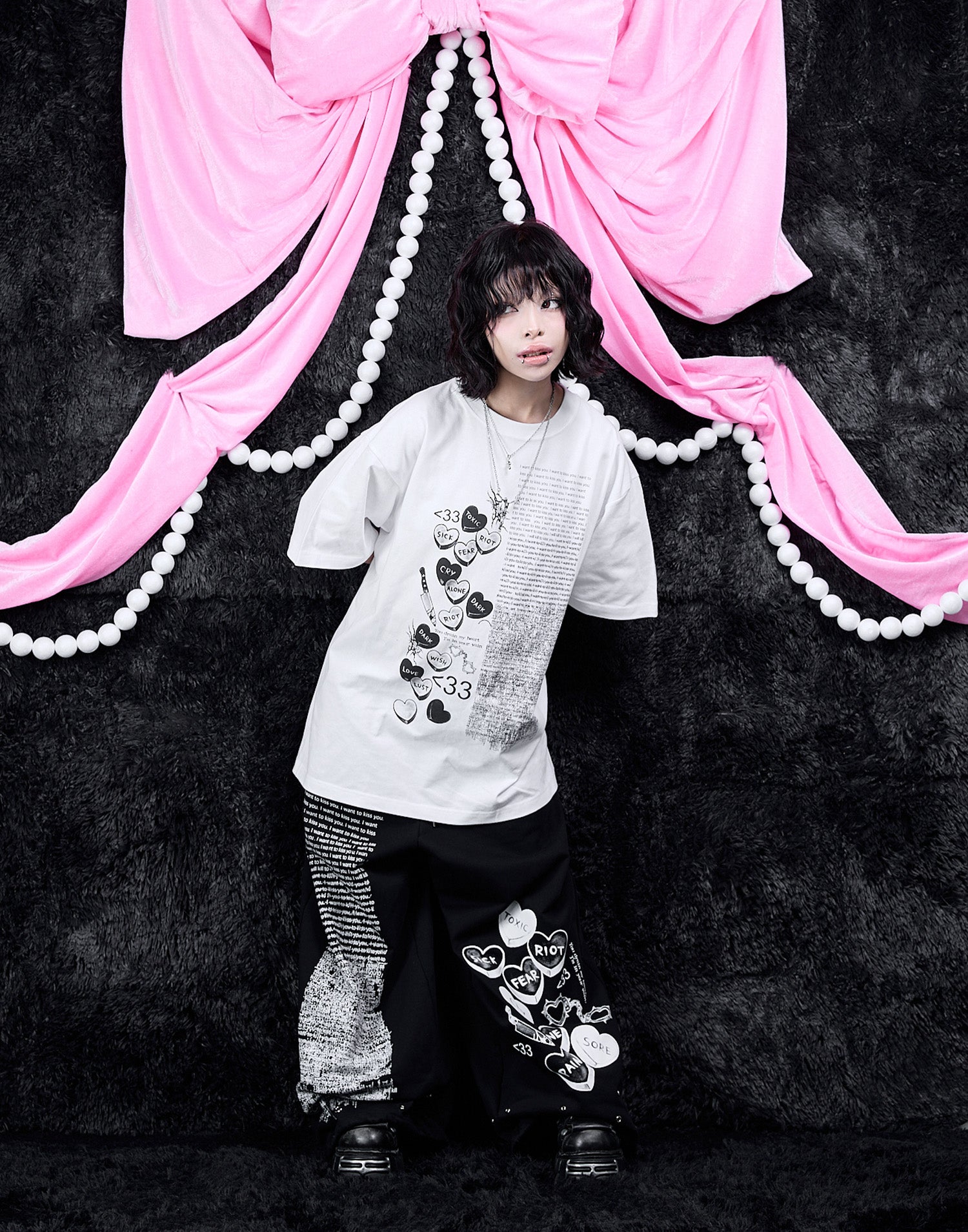 Full of illustration T-shirt – AVENCHUMU （アバンチュウム）