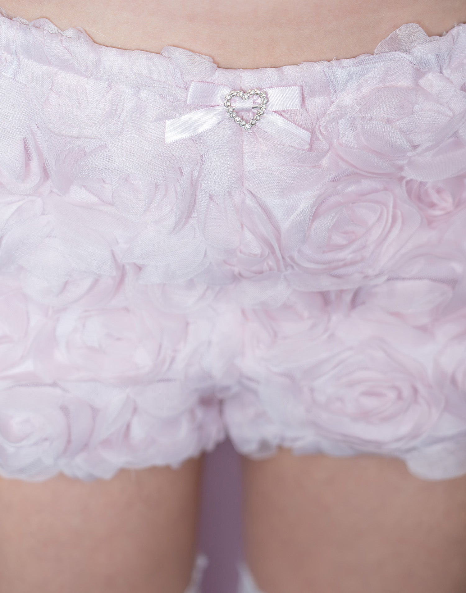 Rose short pants – AVENCHUMU （アバンチュウム）