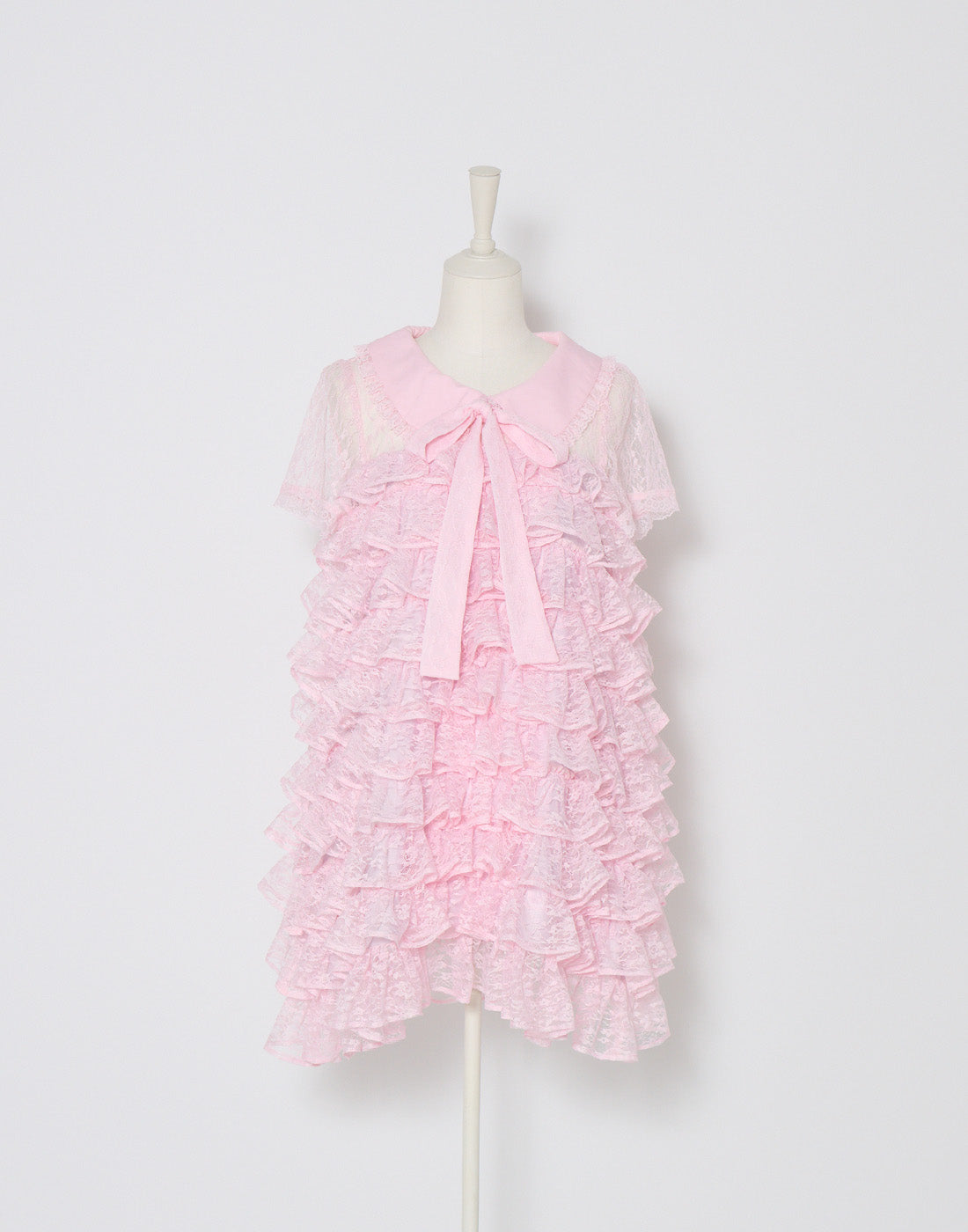 Full of frills lace tiered one piece – AVENCHUMU （アバンチュウム）