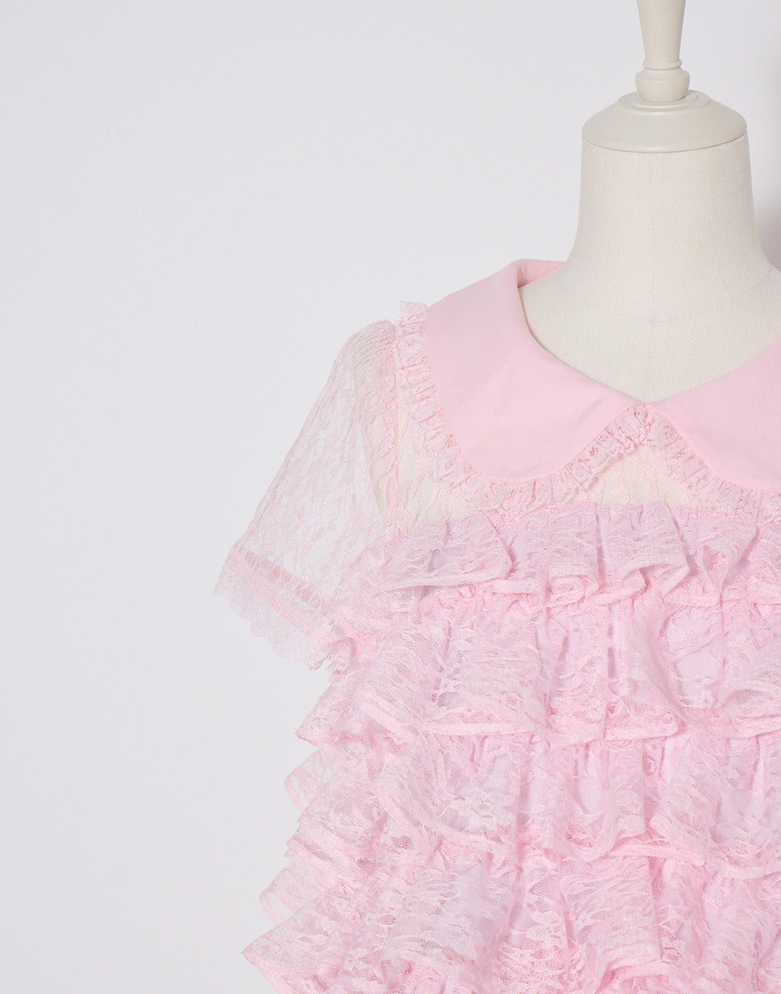 AVENCHUMU ワンピース Front ribbon chain one piece – AVENCHUMU （アバンチュウム）