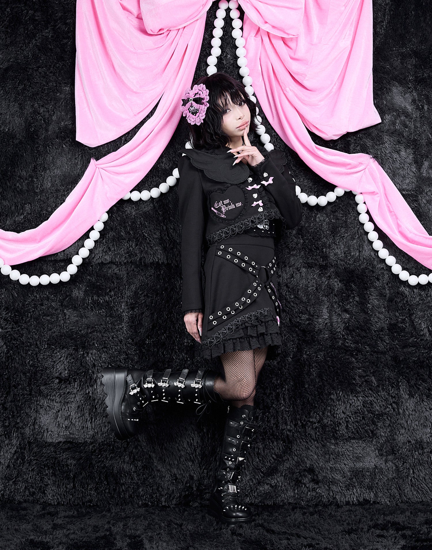 Rhinestone love heart's cake head dress – AVENCHUMU （アバンチュウム）