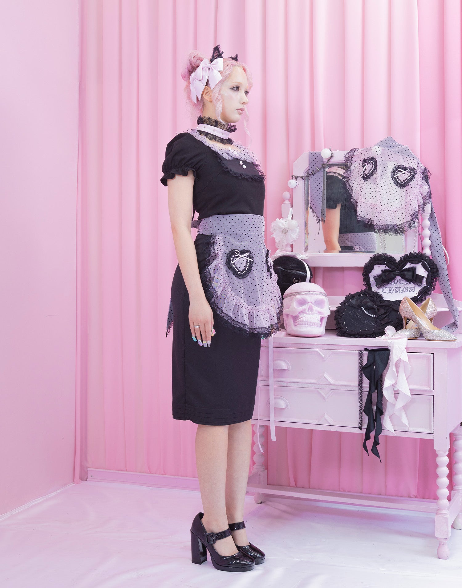 Heart apron tight skirt – AVENCHUMU （アバンチュウム）