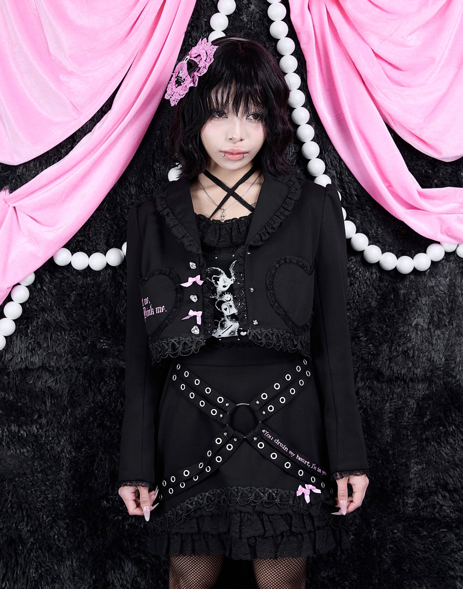 AVENCHUMU Heart & wing short jacket ピンク Heart & wing short jacket – AVENCHUMU （アバンチュウム）
