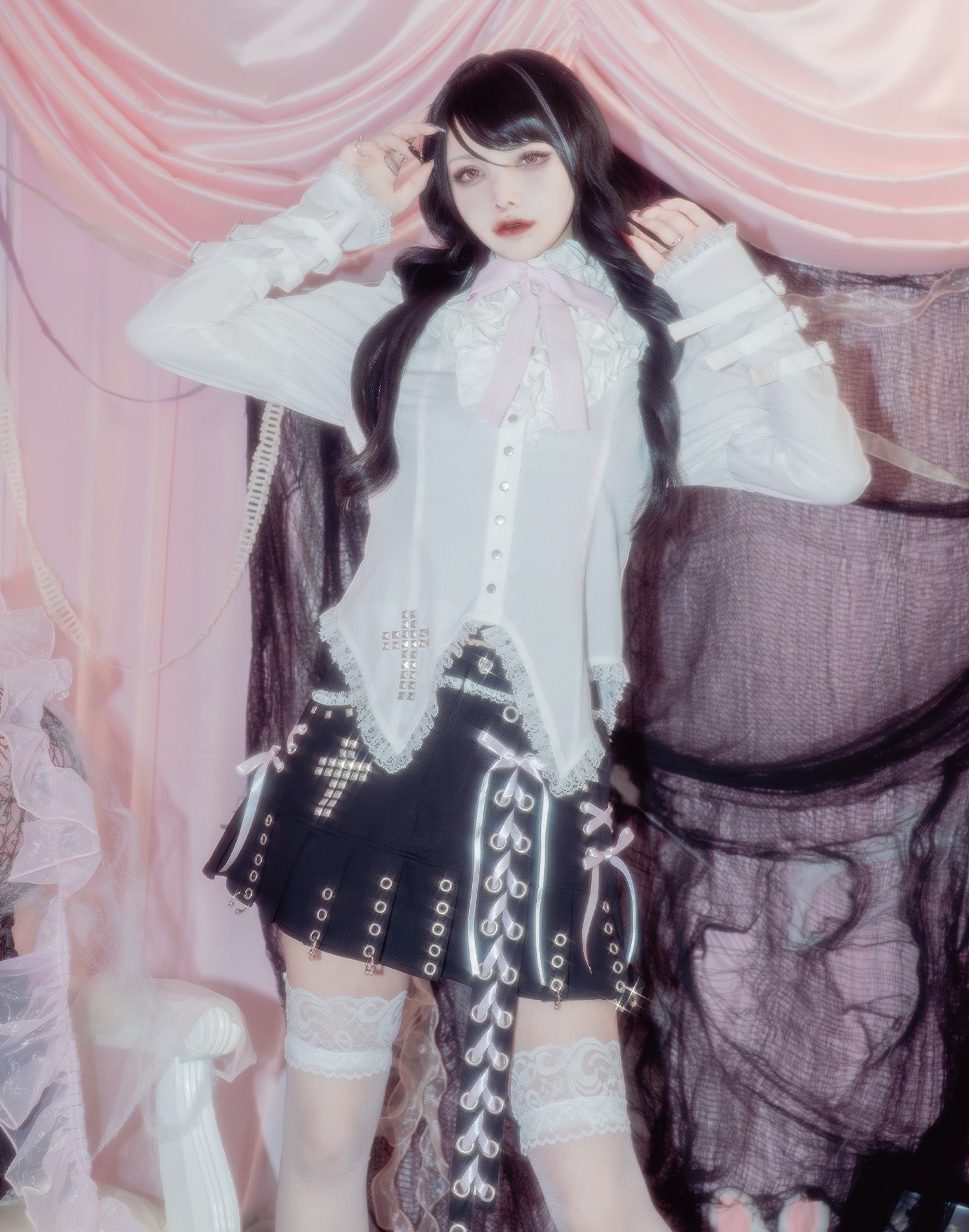 トップス Avenchumu little angel frill blouse little angel frill blouse – AVENCHUMU （アバンチュウム）