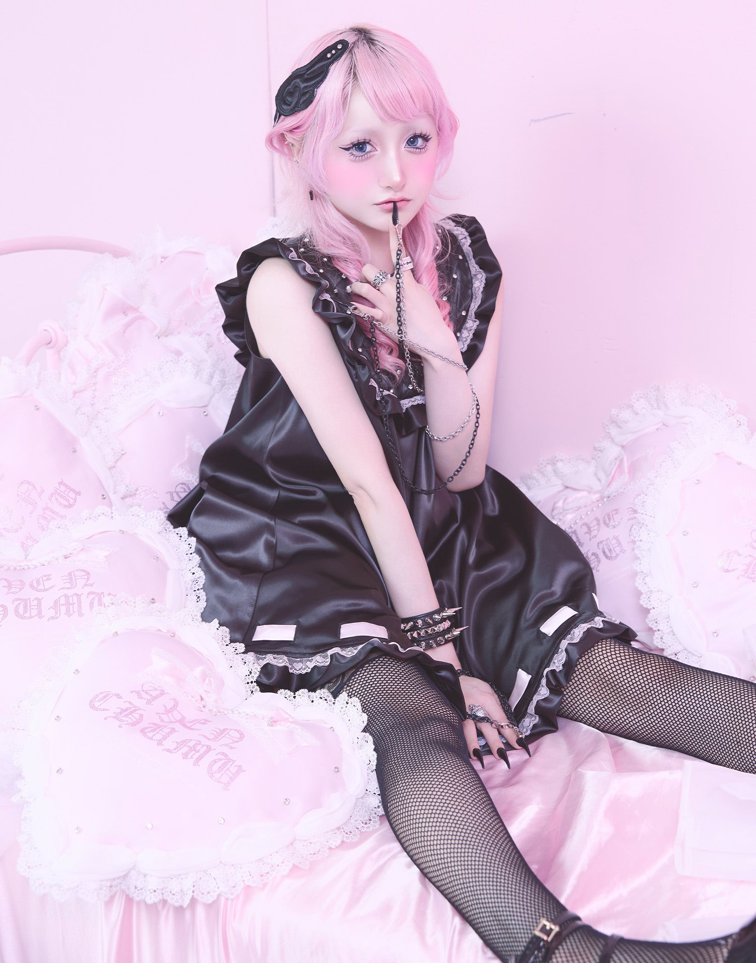 AVENCHUMU （アバンチュウム）
