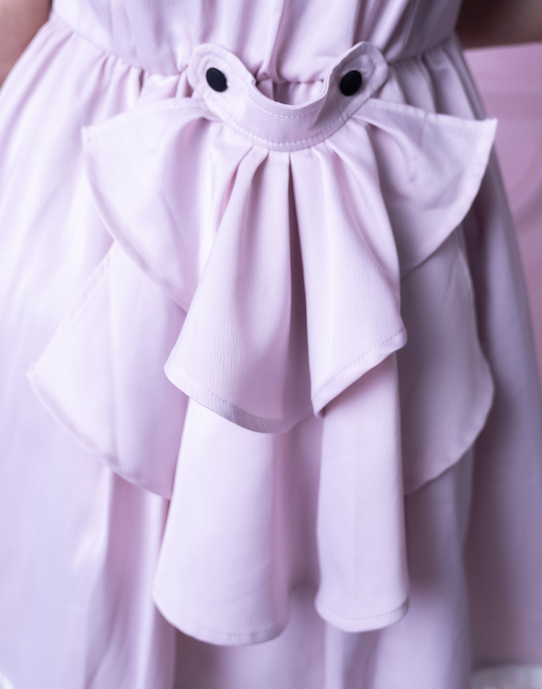 Back ruffle ribbon harness one piece – AVENCHUMU （アバンチュウム）