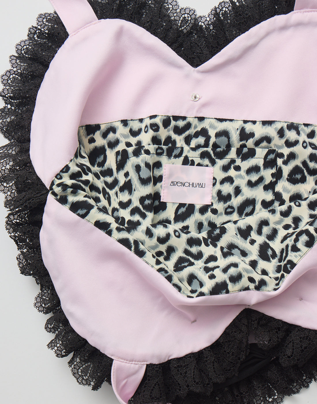 AVENCHUMU ハートスタッズポケットレースパンツ ブラック AVENCHUMU ハートスタッズポケットレースパンツ ブラック Love