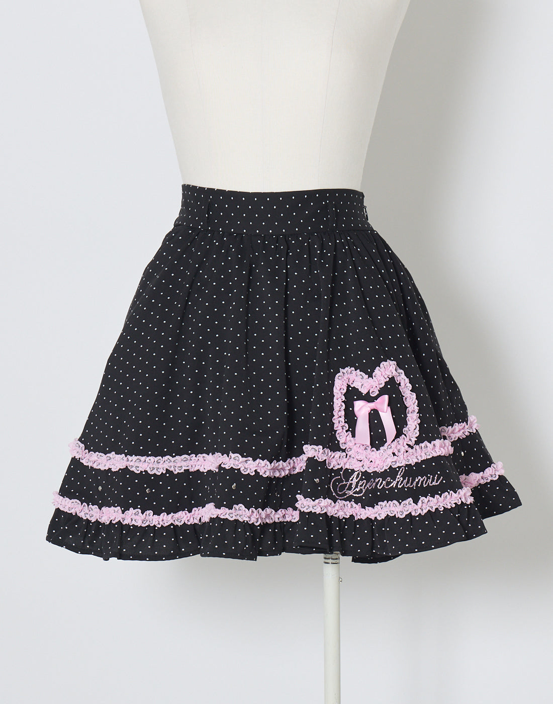 Frill heart stone logo skirt – AVENCHUMU （アバンチュウム）