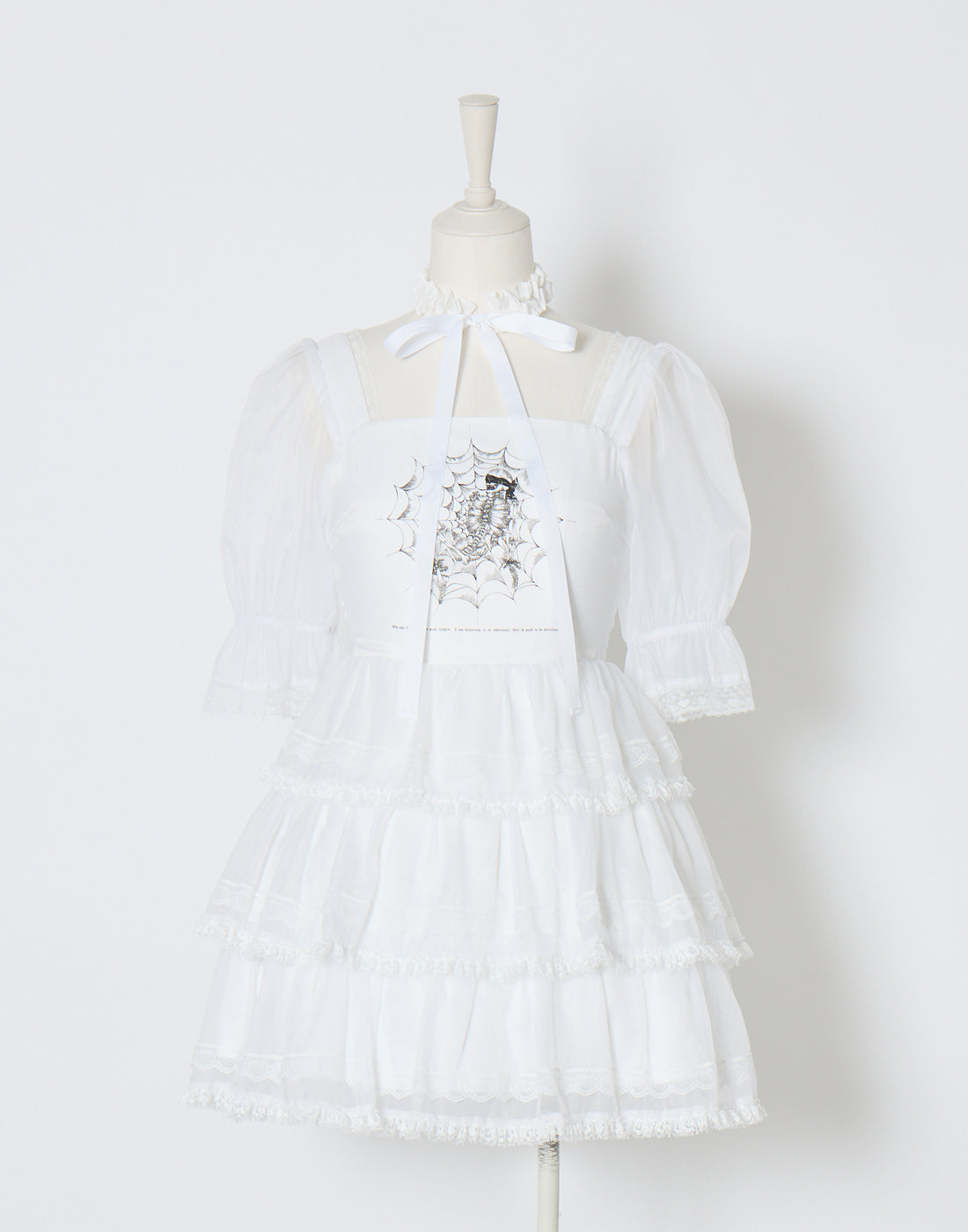 Frill choker sheer tiered illustration onepiece – AVENCHUMU