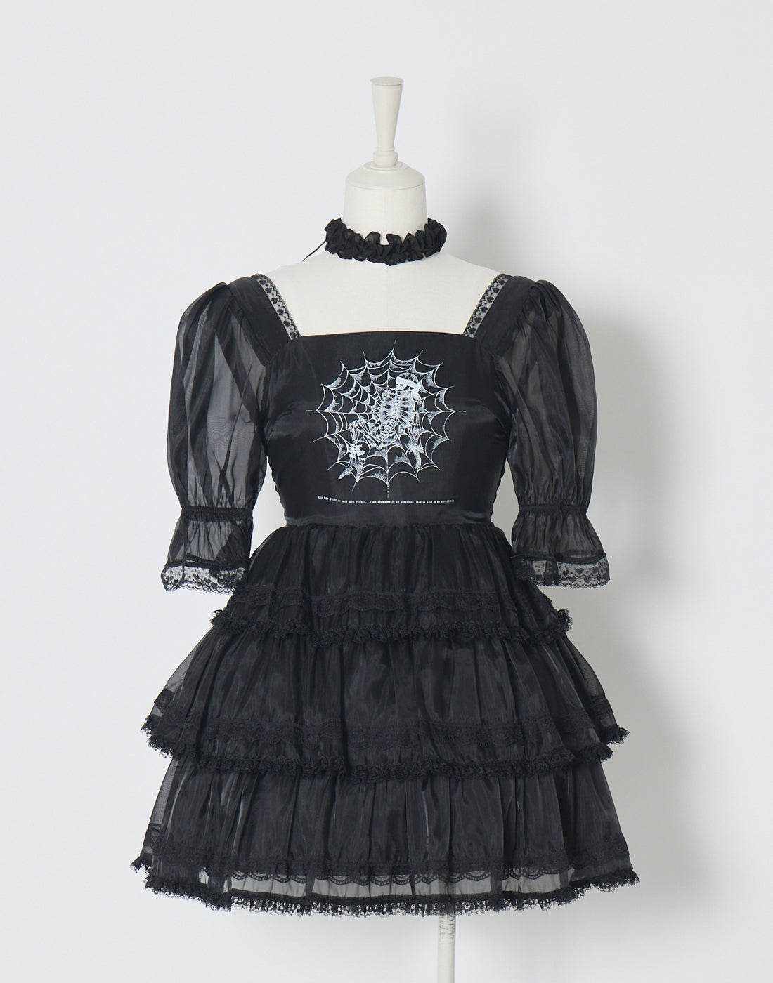 Frill choker sheer tiered illustration onepiece – AVENCHUMU